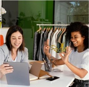 Top 10 B2B E-commerce Trends Banner Image
